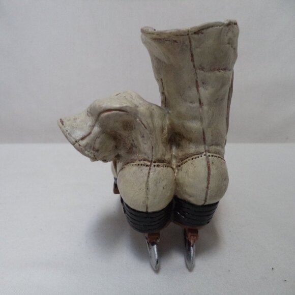 Department 56 Holly Lane Dickens Village Ice Skates Resin Christmas Decor - Picture 5 of 9